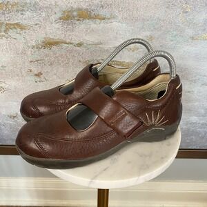 Dunham Shoes Womens Size 6.5 Brown Leather Mary Jane Comfort Walking Flats